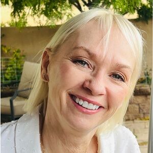 Meet your Posher, Kerri